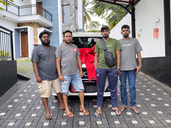 Mr. Chathura & Friends - Suzuki Wagon R Custom ZX